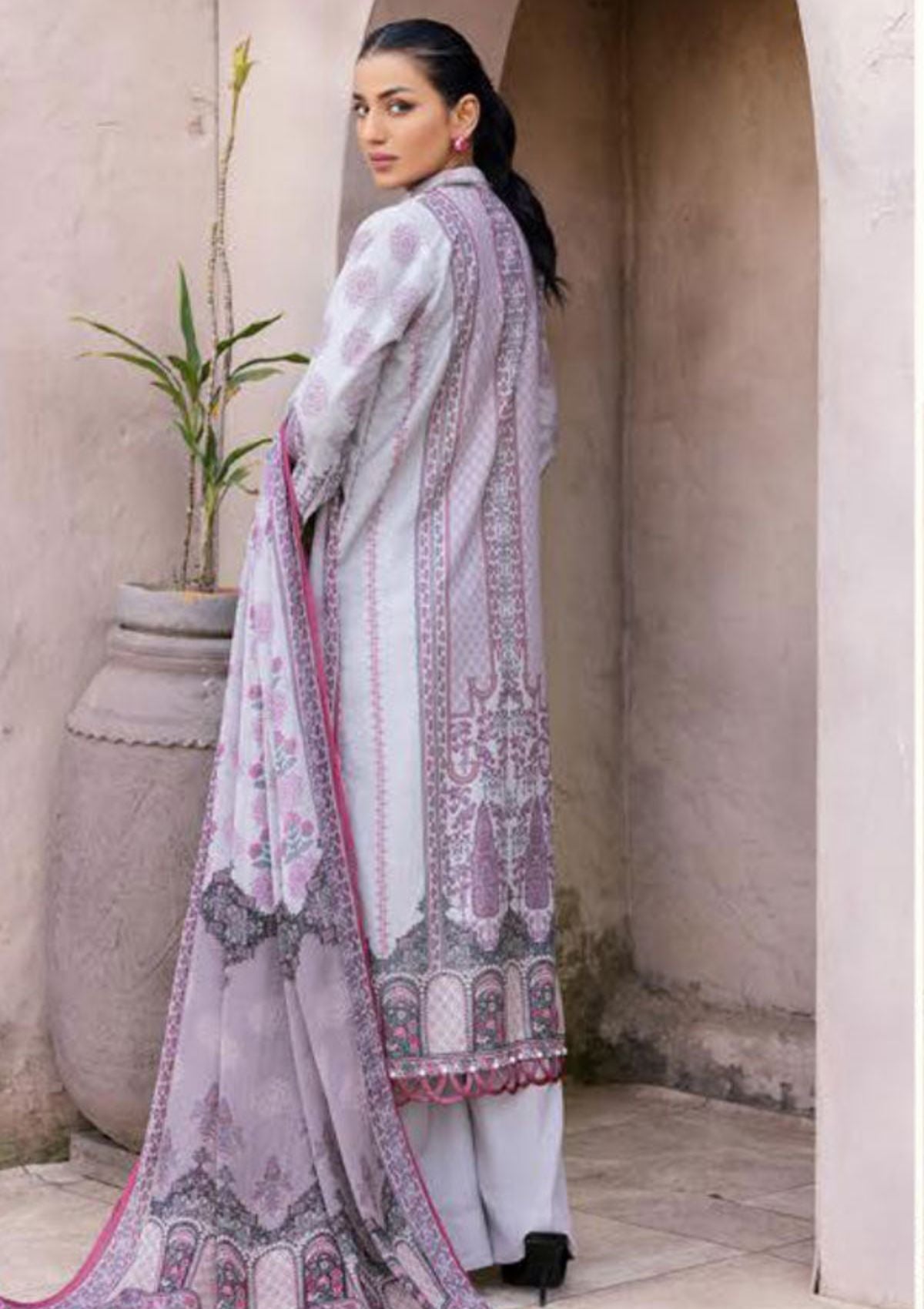 Winter Collection - Shaista - Saman - Karandi - D#444 available at Saleem Fabrics Traditions